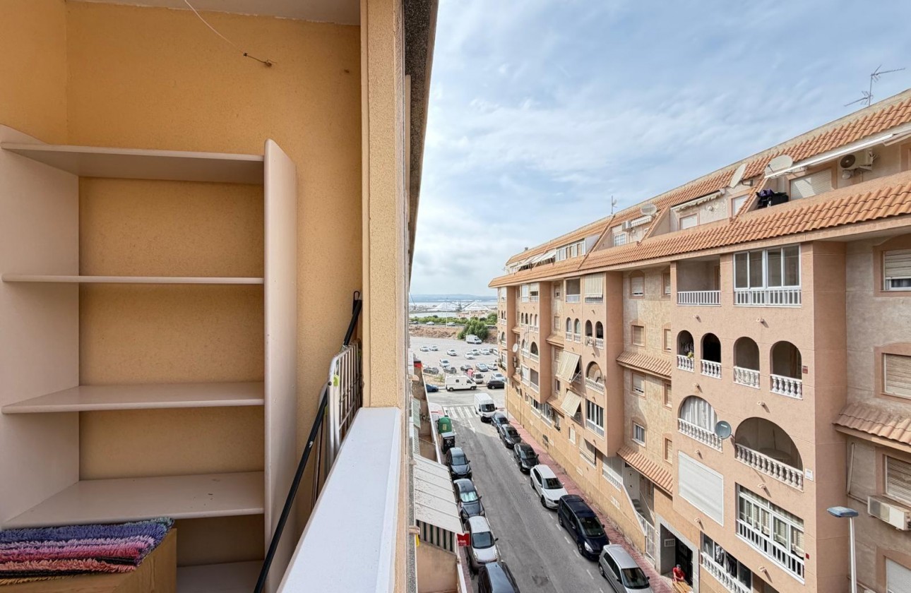 Reventa - Apartamento / piso - Torrevieja - PARQUE DE LAS NACIONES