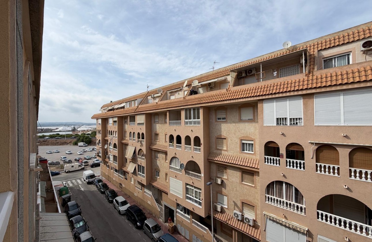 Reventa - Apartamento / piso - Torrevieja - PARQUE DE LAS NACIONES