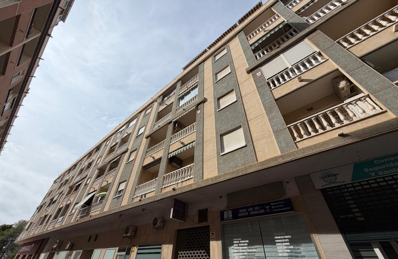Reventa - Apartamento / piso - Torrevieja - PARQUE DE LAS NACIONES