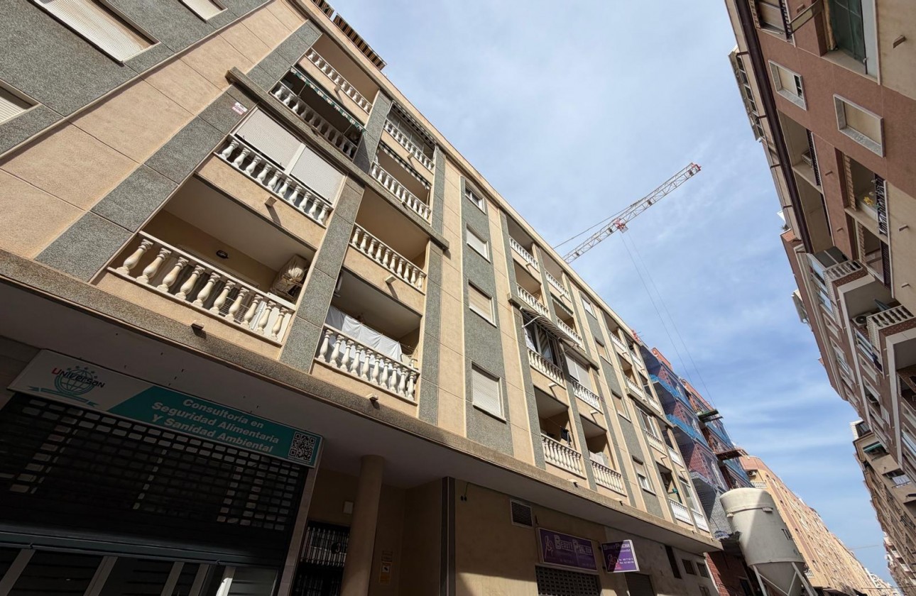 Reventa - Apartamento / piso - Torrevieja - PARQUE DE LAS NACIONES