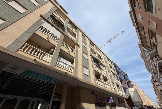 Reventa - Apartamento / piso - Torrevieja - PARQUE DE LAS NACIONES