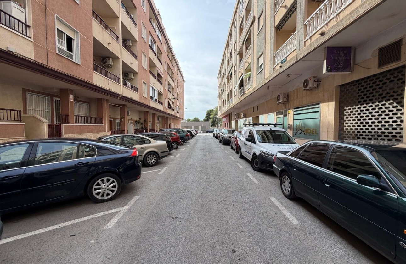 Reventa - Apartamento / piso - Torrevieja - PARQUE DE LAS NACIONES