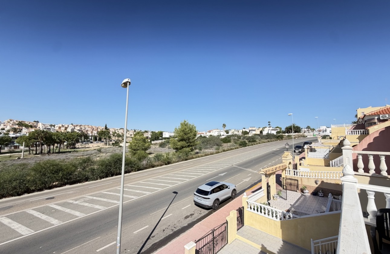 Revente - Villa - Villamartin
