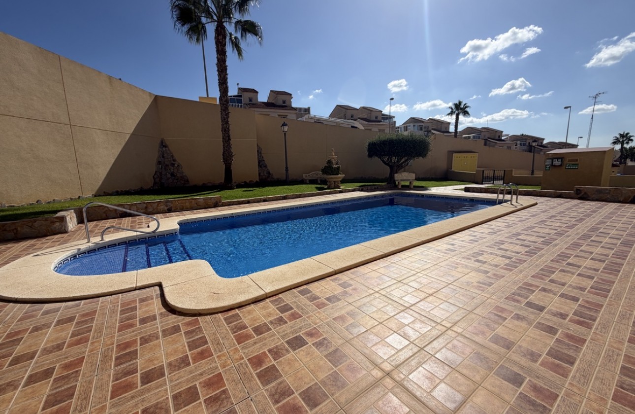 Revente - Villa - Villamartin