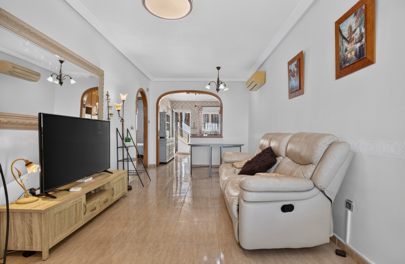 Revente - Villa - Orihuela Costa - Costa Blanca