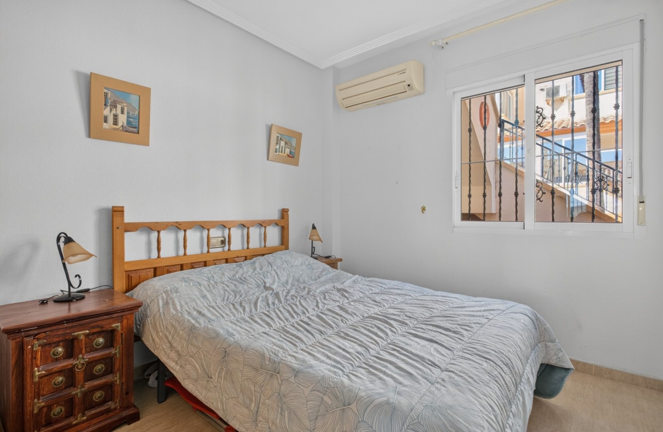 Revente - Villa - Orihuela Costa - Costa Blanca