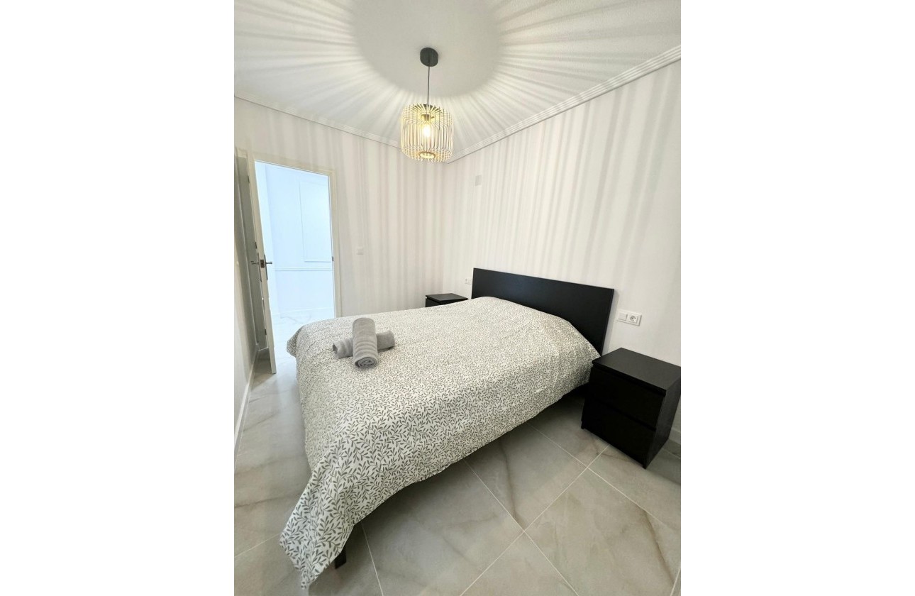 Reventa - Apartamento / piso - Torrevieja - Centro