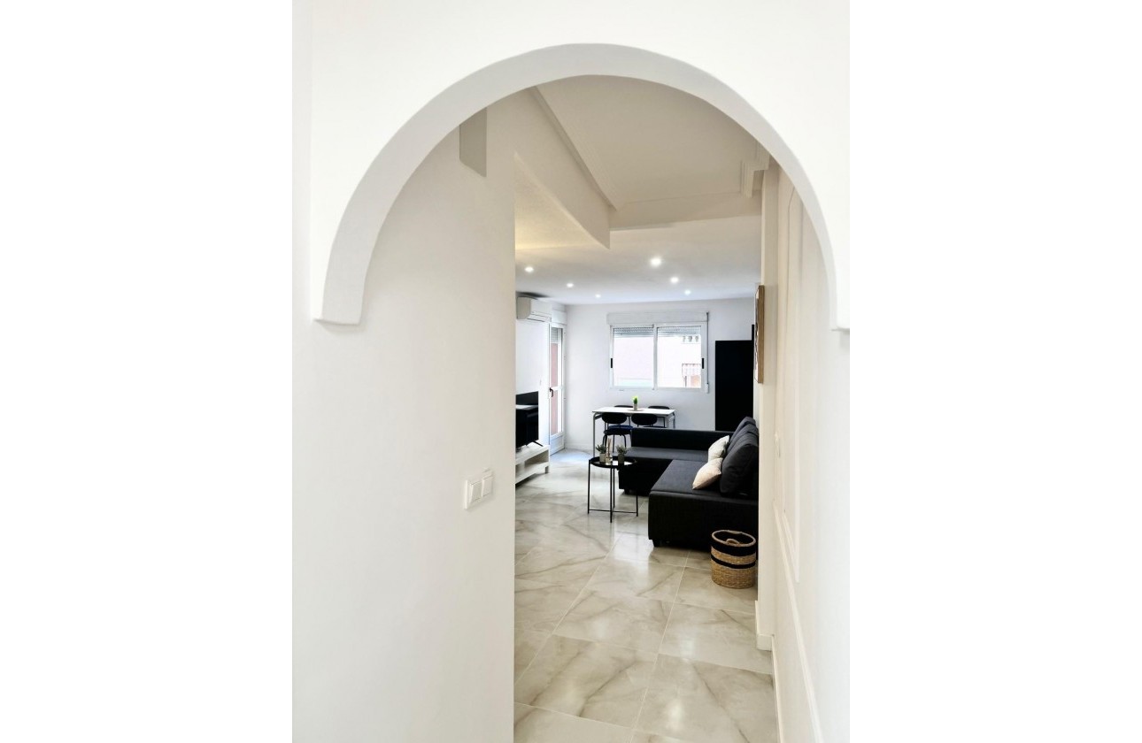 Reventa - Apartamento / piso - Torrevieja - Centro