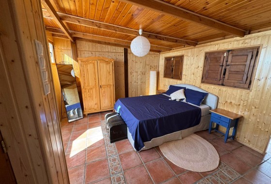 Resale - Bungalow - Torrevieja - Los altos