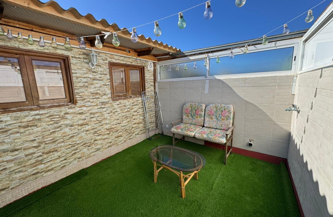Resale - Bungalow - Torrevieja - Los altos