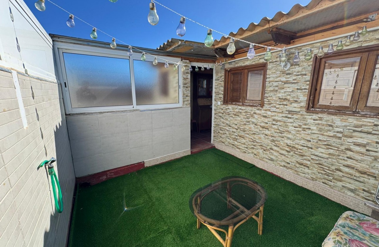 Resale - Bungalow - Torrevieja - Los altos