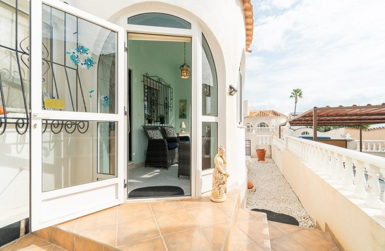 Revente - Villa - Orihuela Costa - La Florida