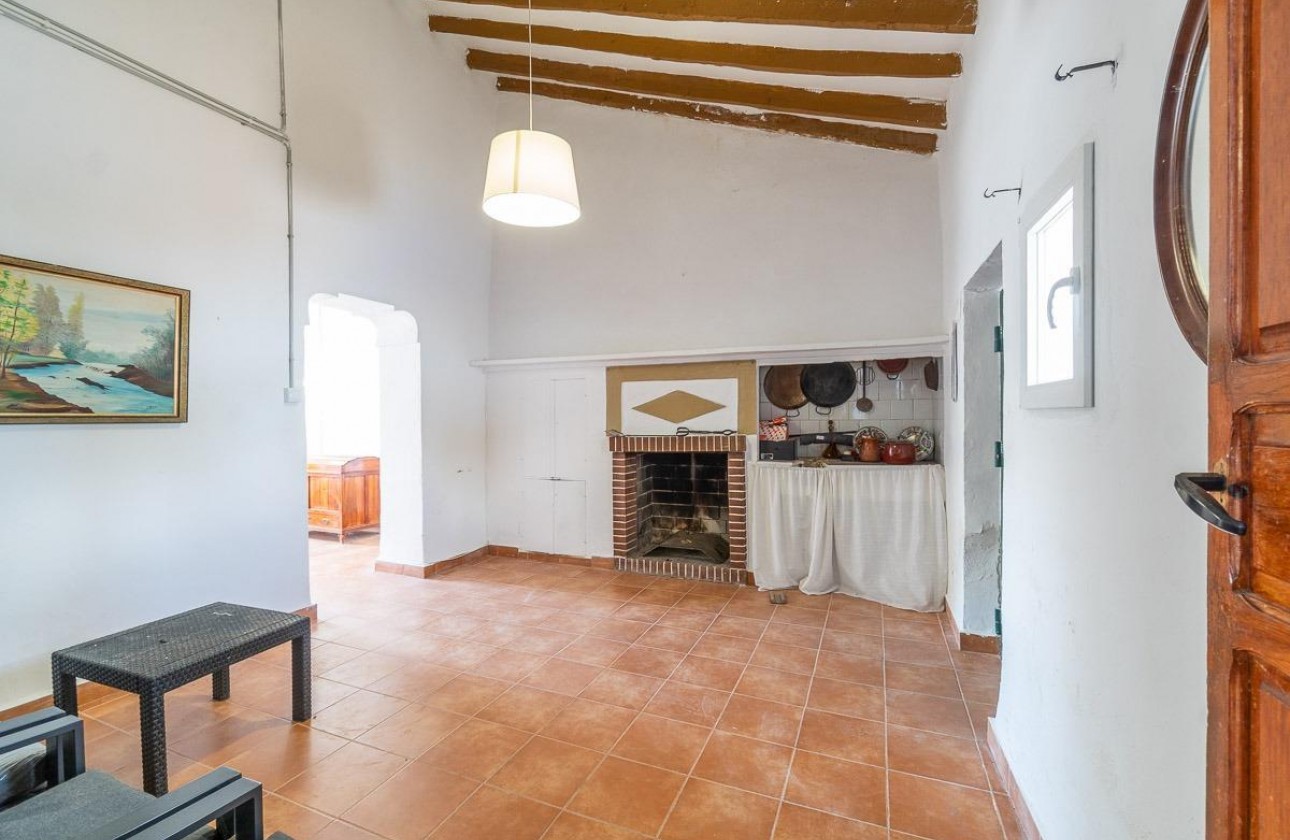 Revente - Villa - Torre - Pacheco - Roldán