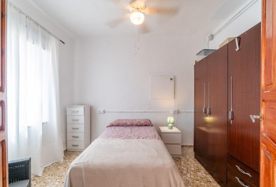 Revente - Villa - Torre - Pacheco - Roldán