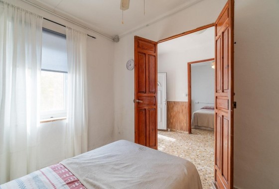 Revente - Villa - Torre - Pacheco - Roldán