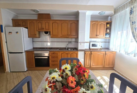 Resale - Apartment / flat - Torrevieja - Playa del Cura