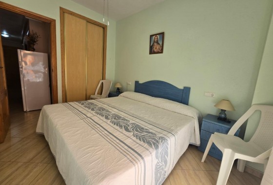 Resale - Apartment / flat - Torrevieja - Playa del Cura