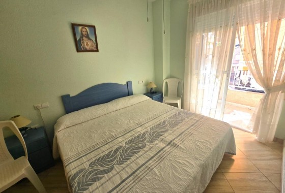 Resale - Apartment / flat - Torrevieja - Playa del Cura
