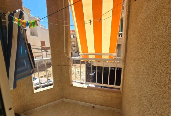 Resale - Apartment / flat - Torrevieja - Playa del Cura
