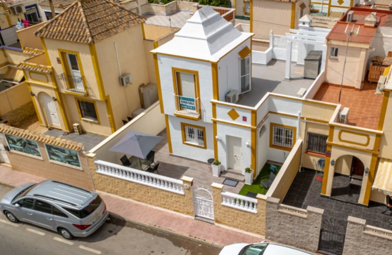 Resale - Villa - Torrevieja - Costa Blanca