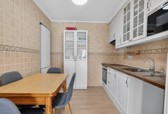 Resale - Villa - Torrevieja - Costa Blanca