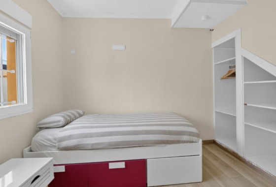 Resale - Villa - Torrevieja - Costa Blanca