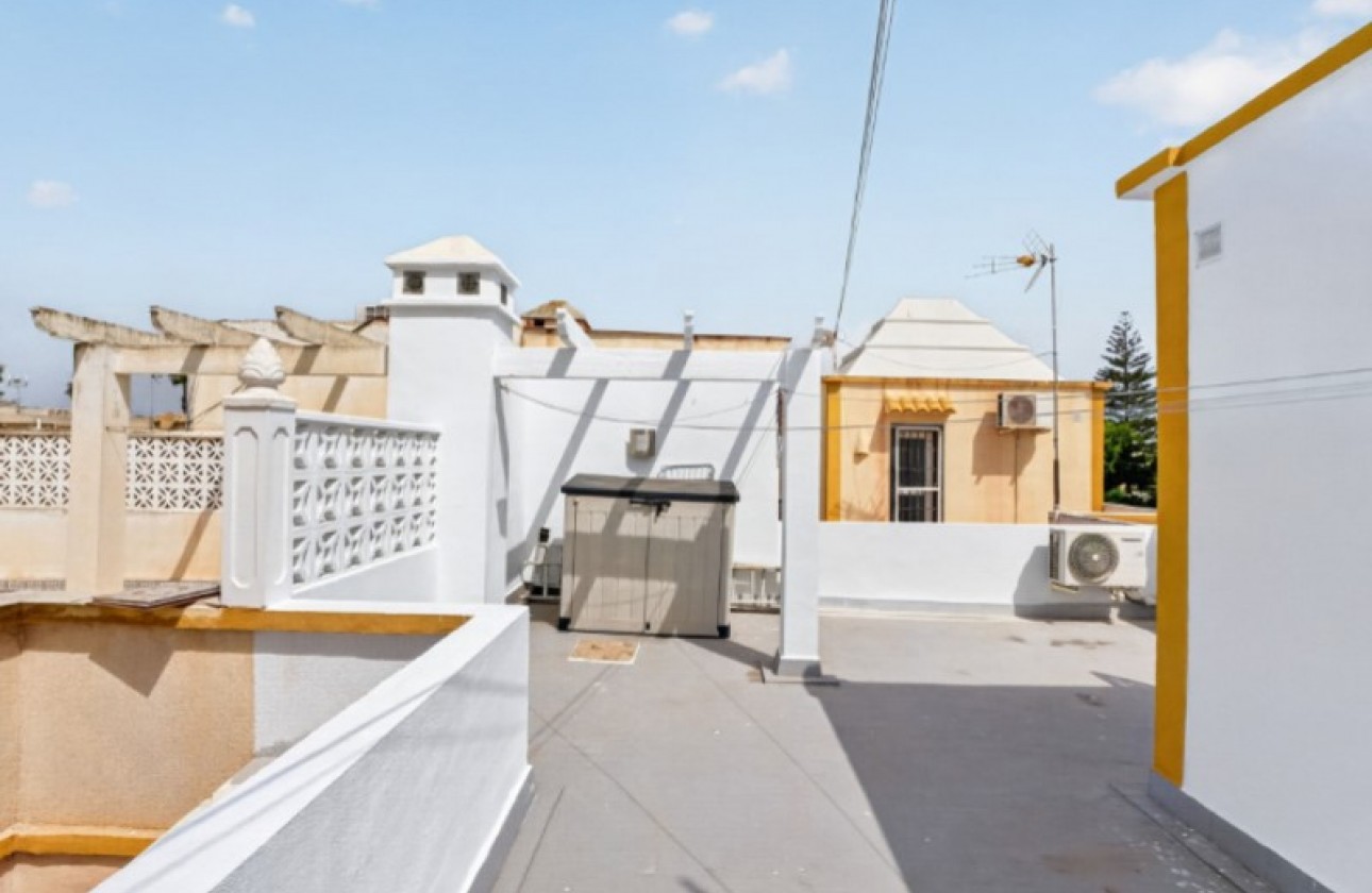 Resale - Villa - Torrevieja - Costa Blanca