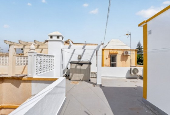 Resale - Villa - Torrevieja - Costa Blanca