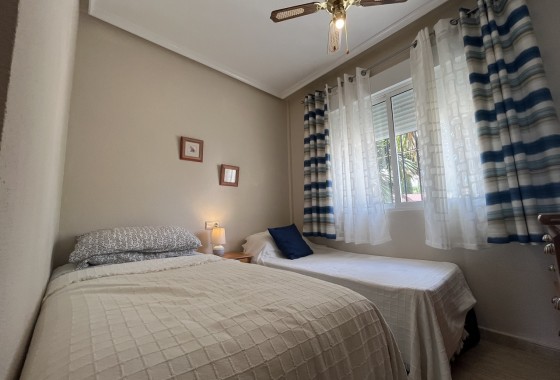 Reventa - Apartamento / piso - Algorfa