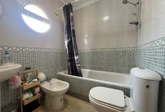 Reventa - Apartamento / piso - Algorfa