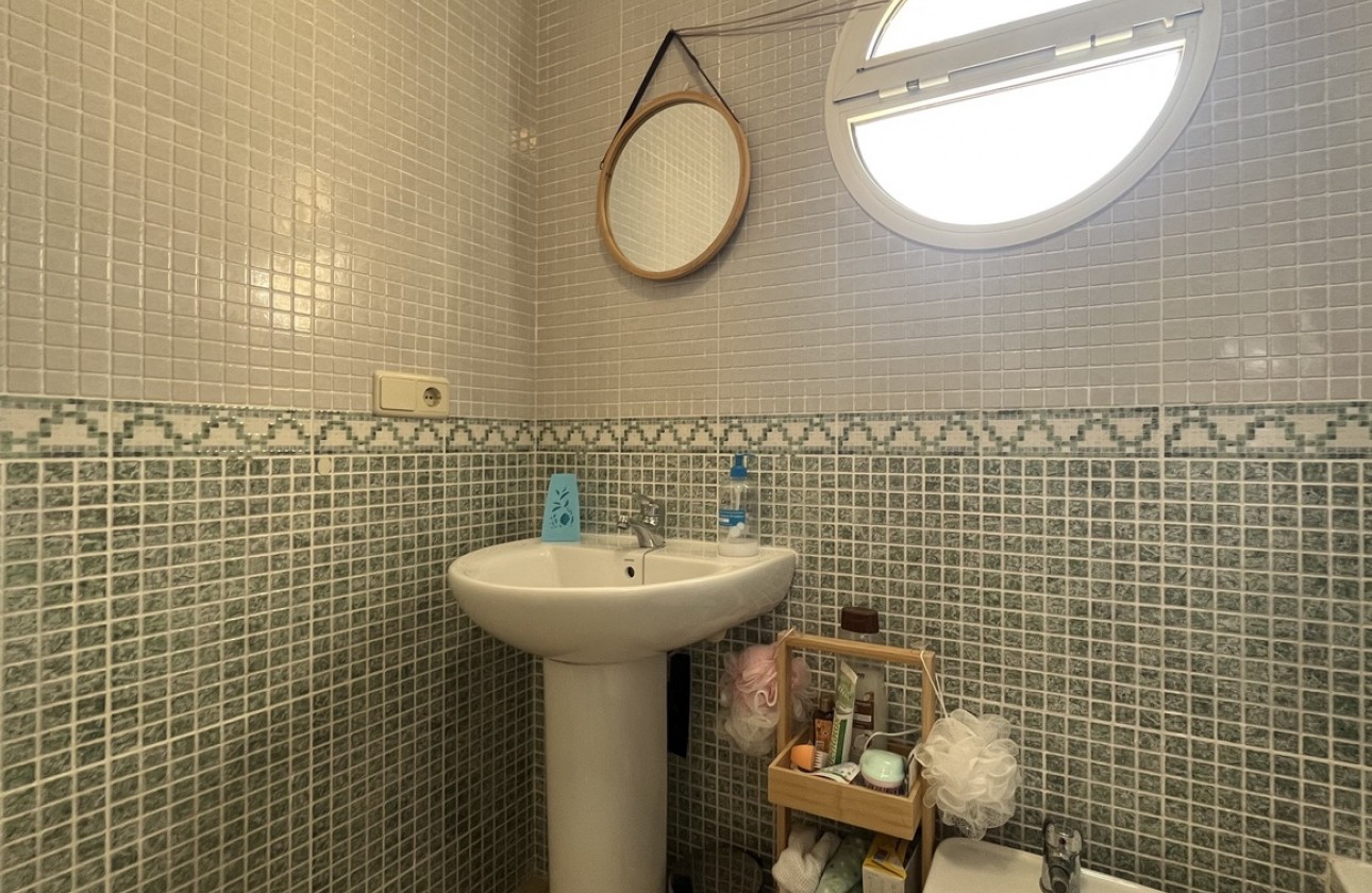 Reventa - Apartamento / piso - Algorfa