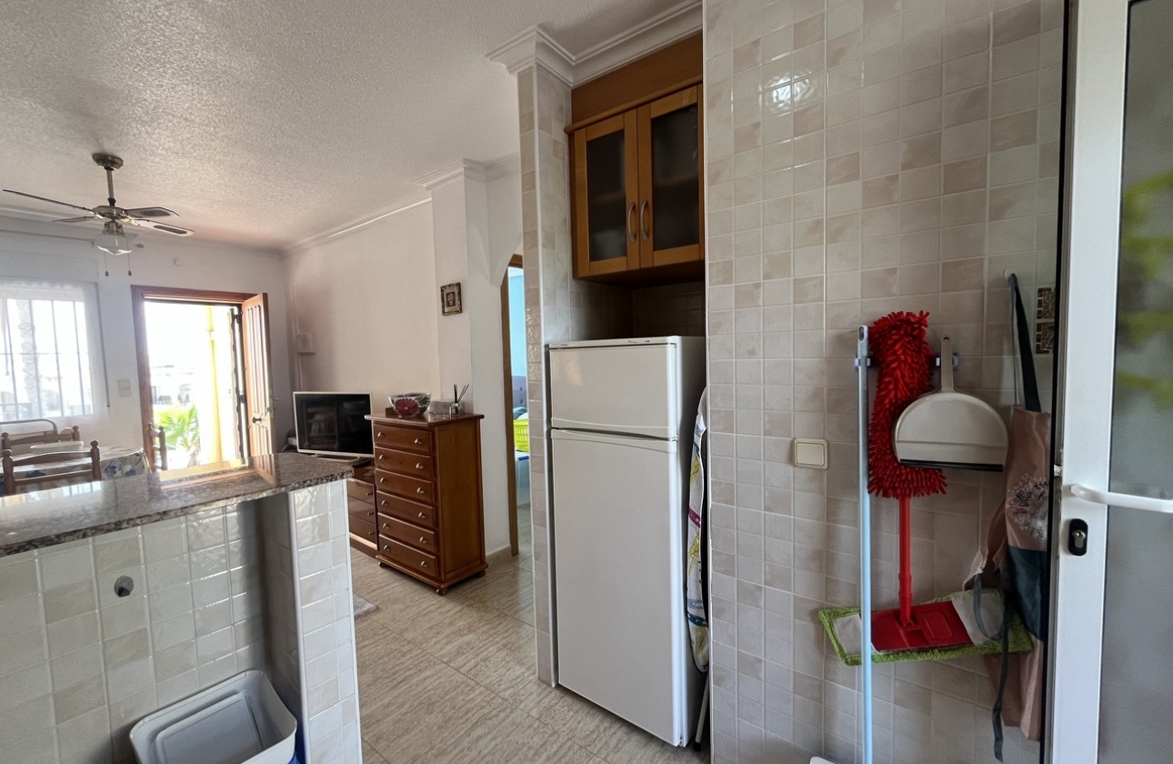 Reventa - Apartamento / piso - Algorfa