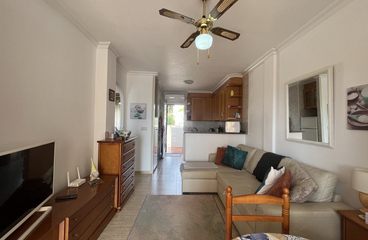 Reventa - Apartamento / piso - Algorfa
