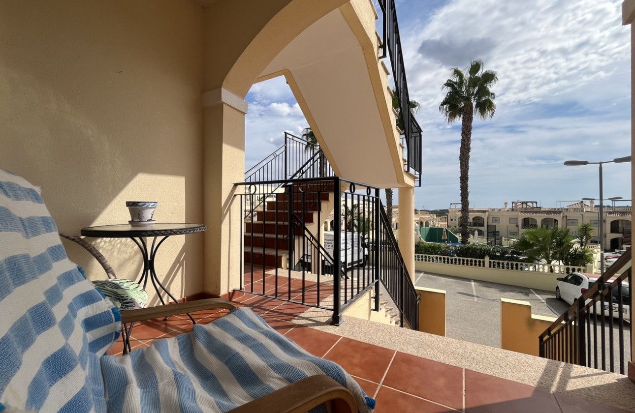 Reventa - Apartamento / piso - Algorfa