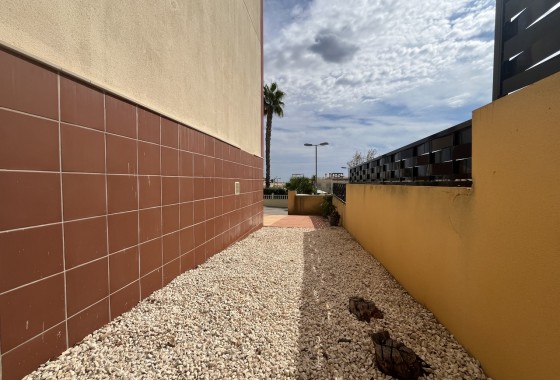 Reventa - Apartamento / piso - Algorfa