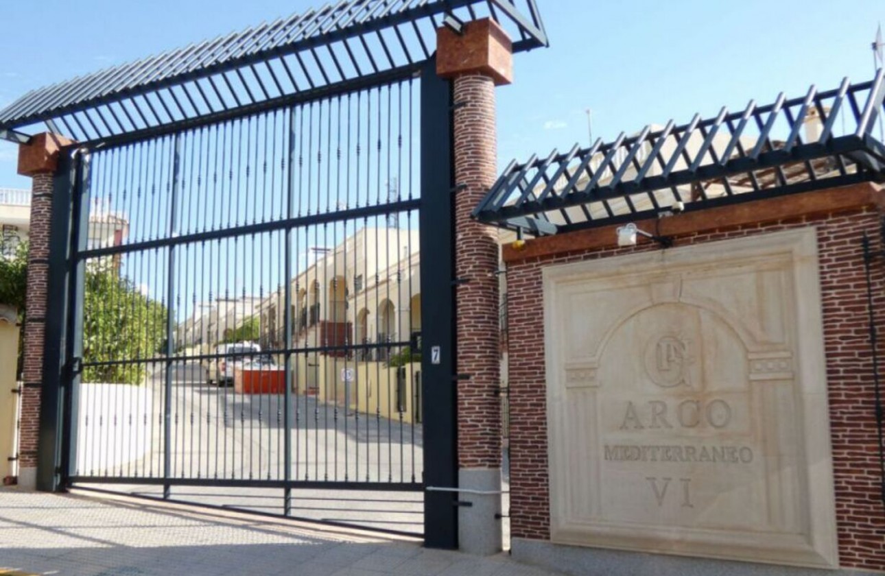 Reventa - Apartamento / piso - Algorfa