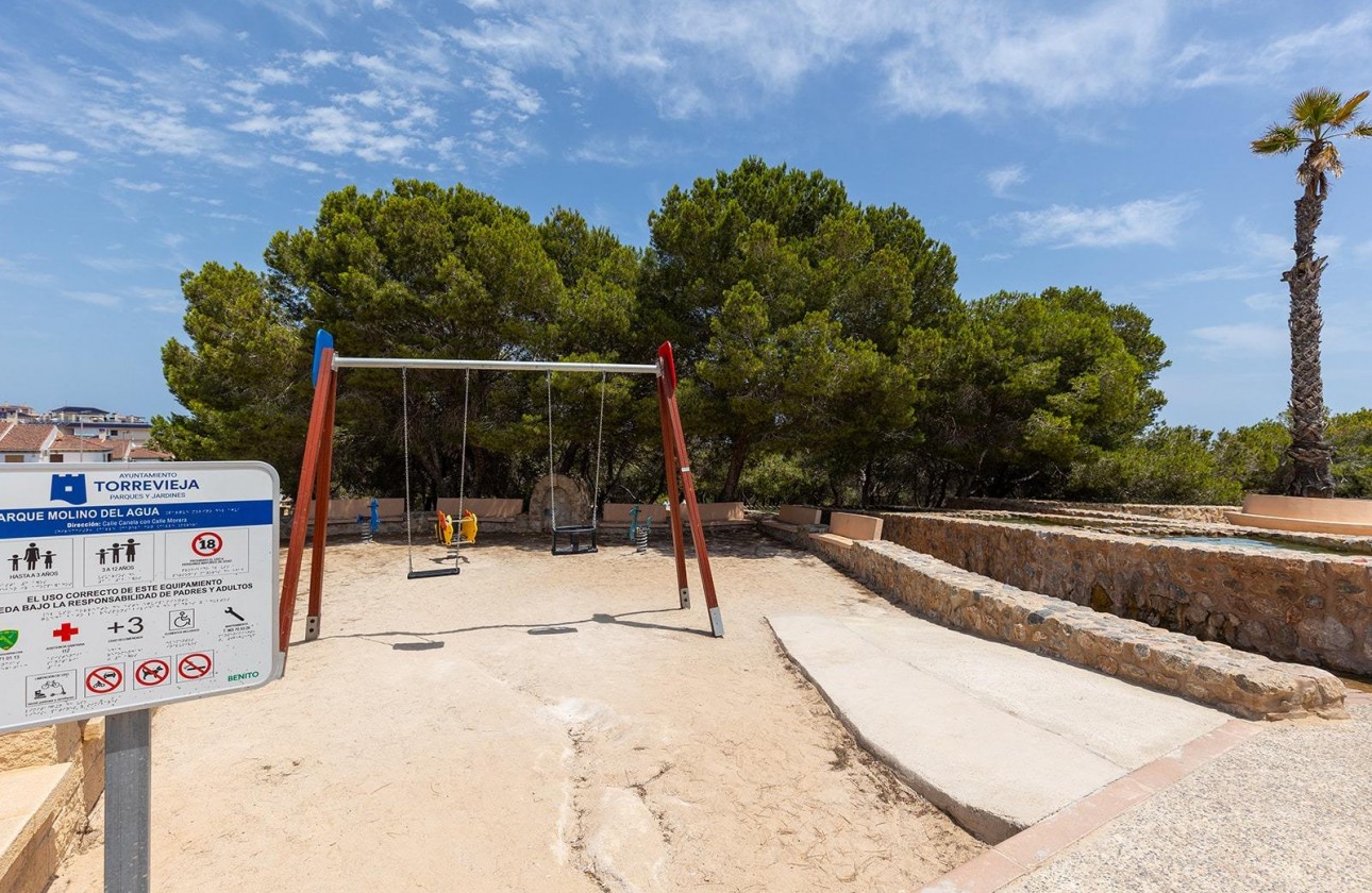 Revente - Villa - Torrevieja - La Mata