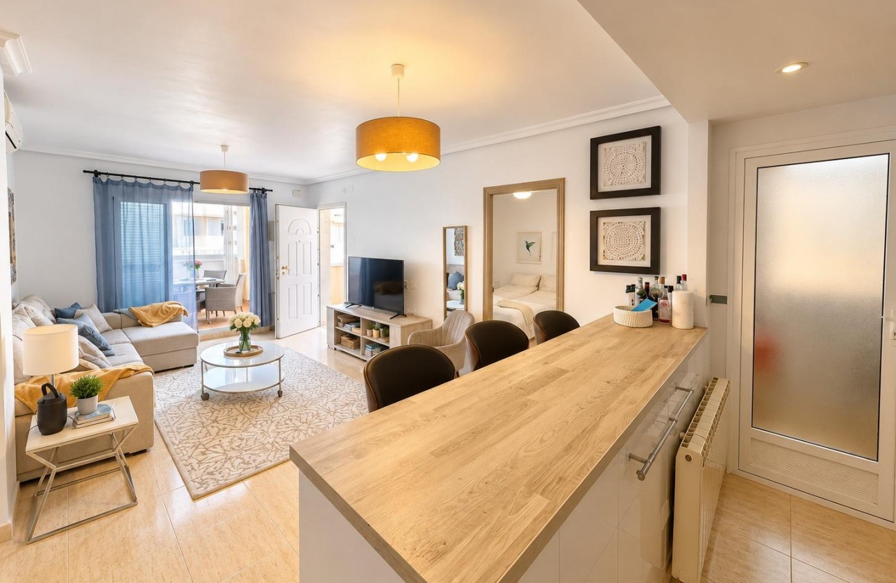 Resale - Apartment / flat - Orihuela Costa - Punta Prima