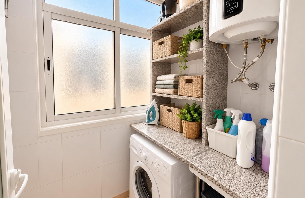 Resale - Apartment / flat - Orihuela Costa - Punta Prima