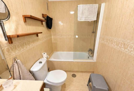 Resale - Apartment / flat - Orihuela Costa - Punta Prima
