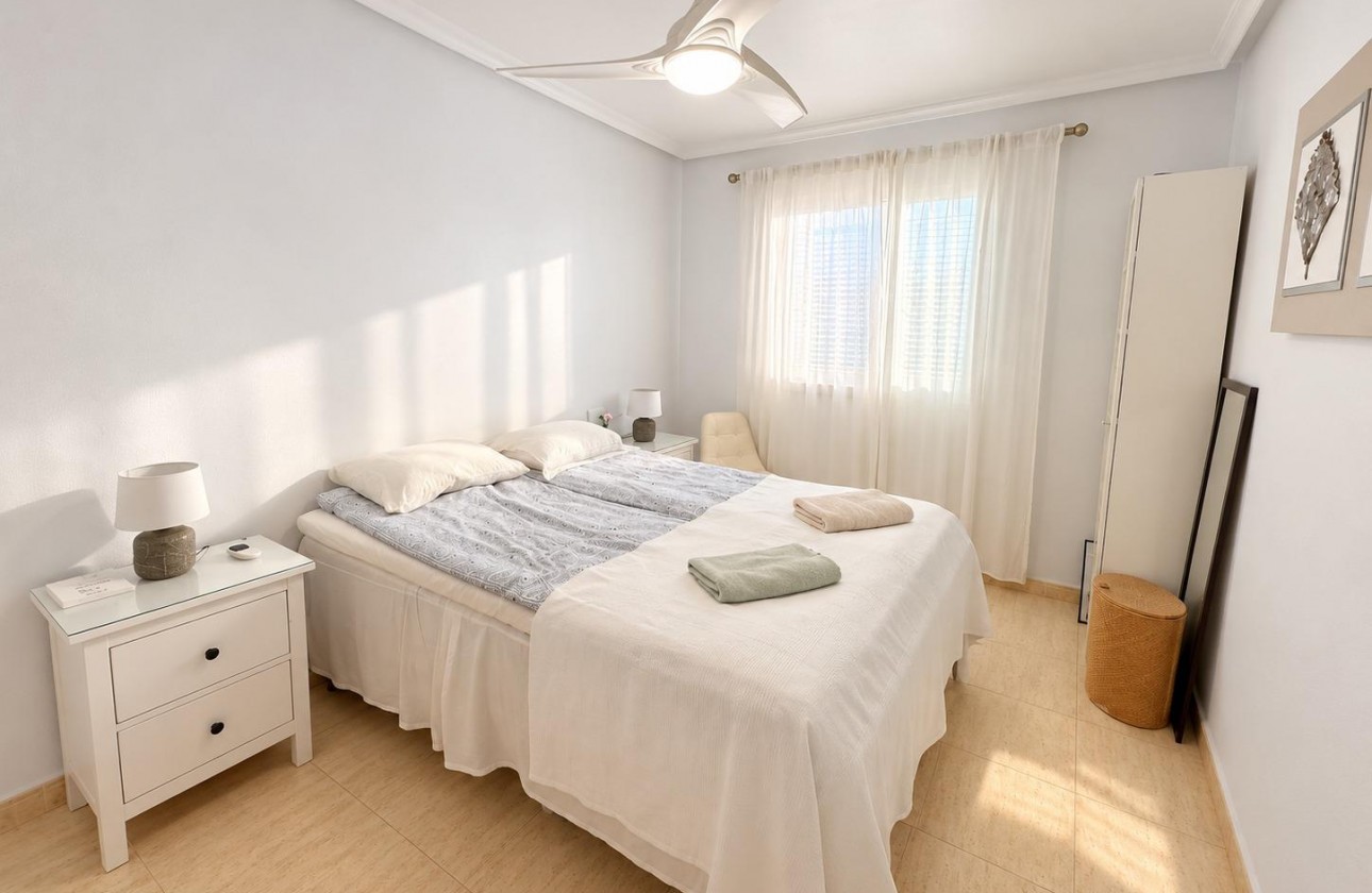 Resale - Apartment / flat - Orihuela Costa - Punta Prima