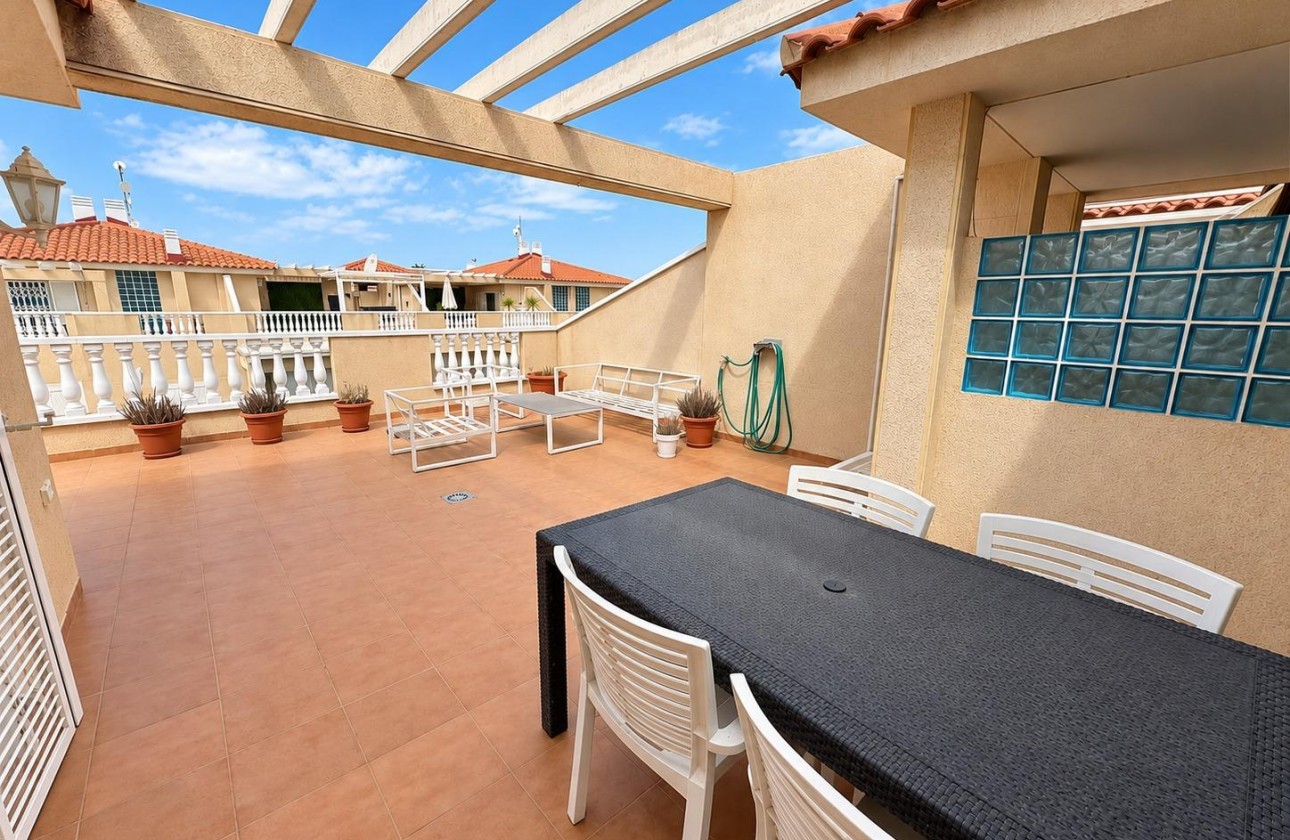 Resale - Apartment / flat - Orihuela Costa - Punta Prima