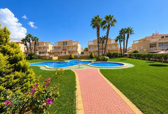 Resale - Apartment / flat - Orihuela Costa - Punta Prima