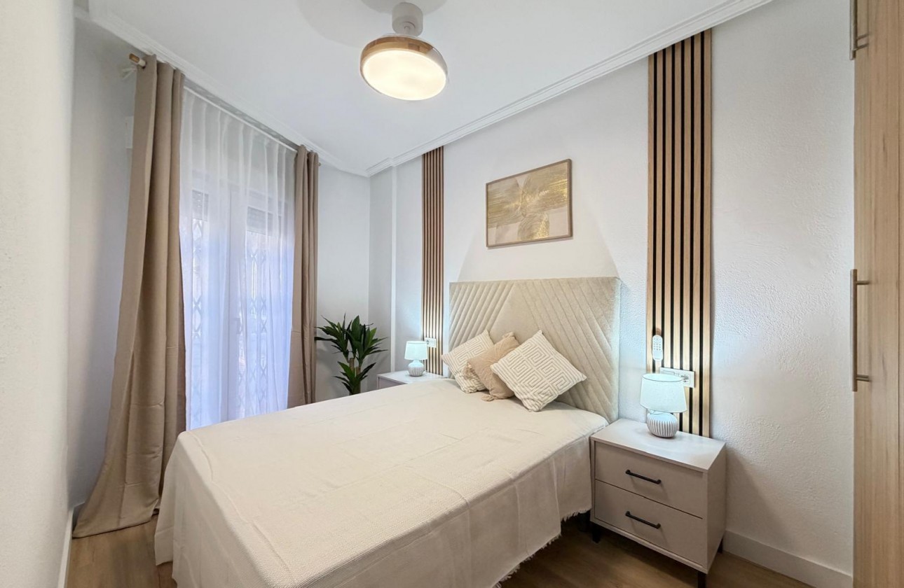 Revente - Appartement - Torrevieja - Playa de los Locos