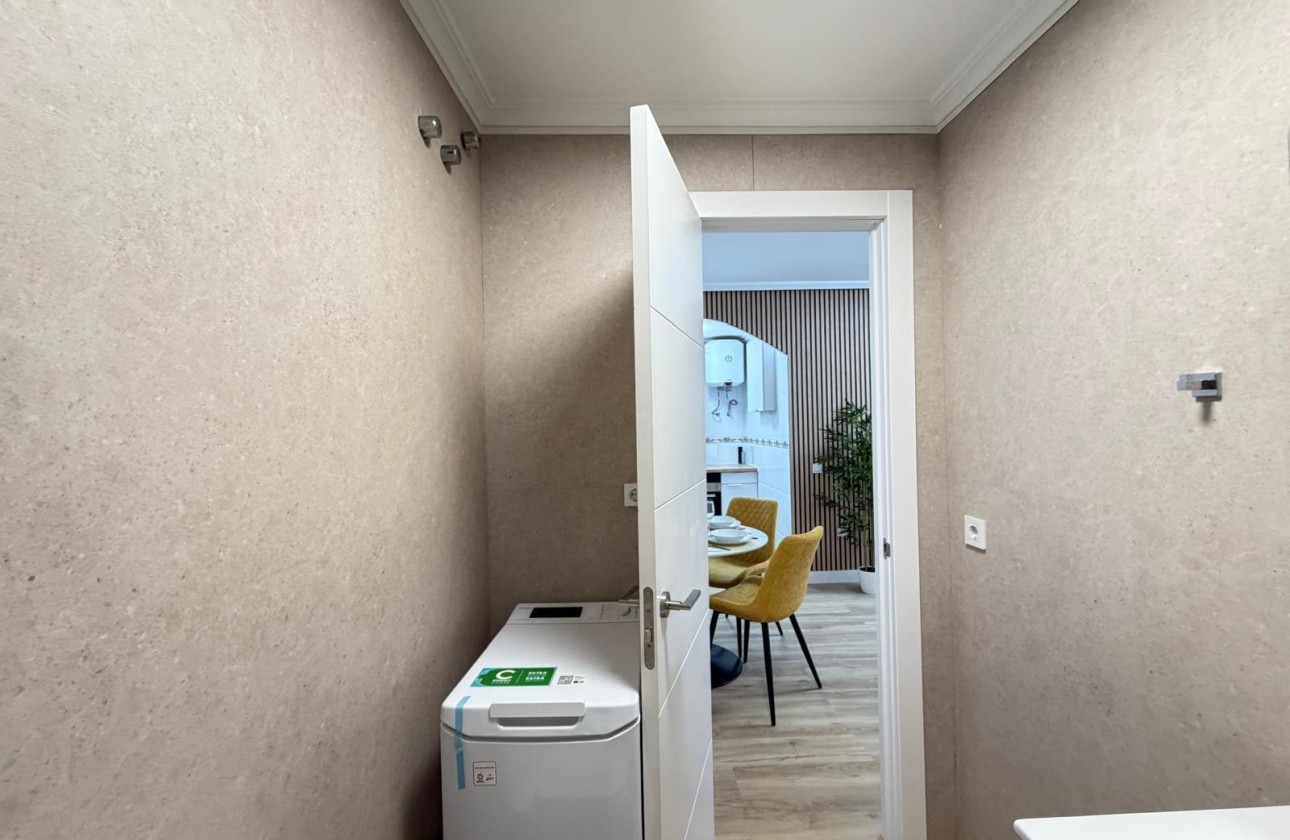 Revente - Appartement - Torrevieja - Playa de los Locos