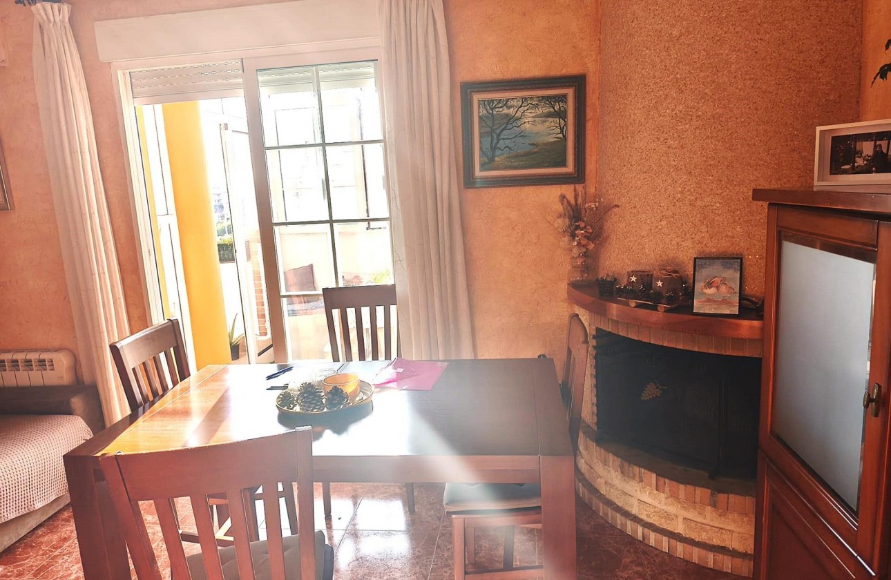 Resale - Apartment / flat - Torrevieja - Centro