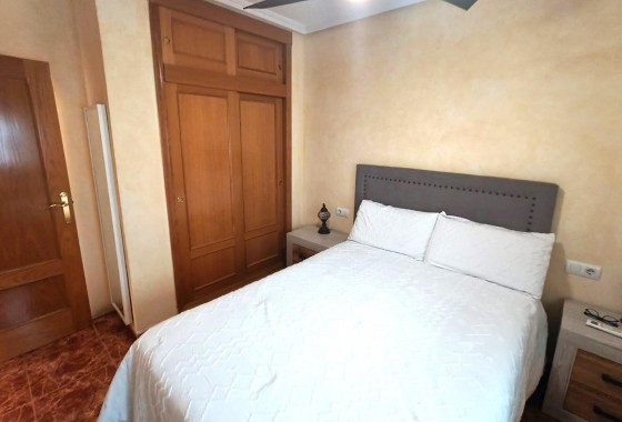 Resale - Apartment / flat - Torrevieja - Centro