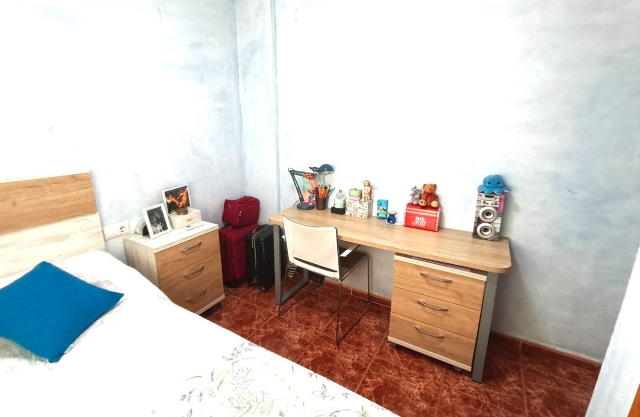 Resale - Apartment / flat - Torrevieja - Centro