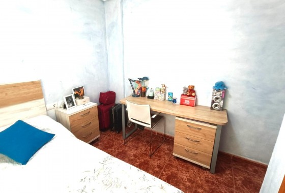 Resale - Apartment / flat - Torrevieja - Centro