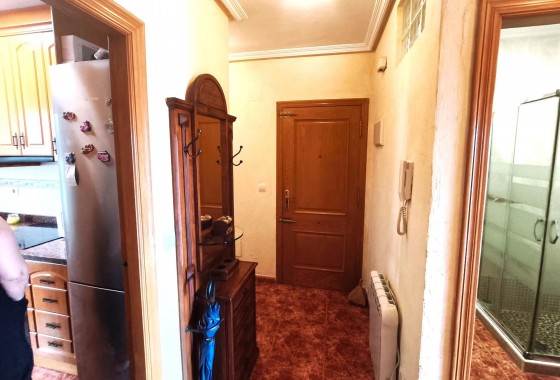 Resale - Apartment / flat - Torrevieja - Centro